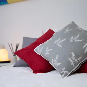 https://apartamentos-oceanos.hotelsinnerja.org