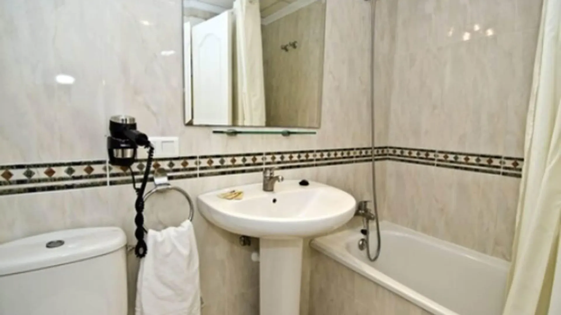 Lägenhet Apartamentos Hc Burriana Playa Nerja Spanien