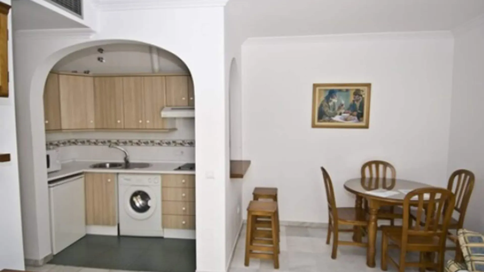 Apartamentos Hc Burriana Playa Nerja Spanien